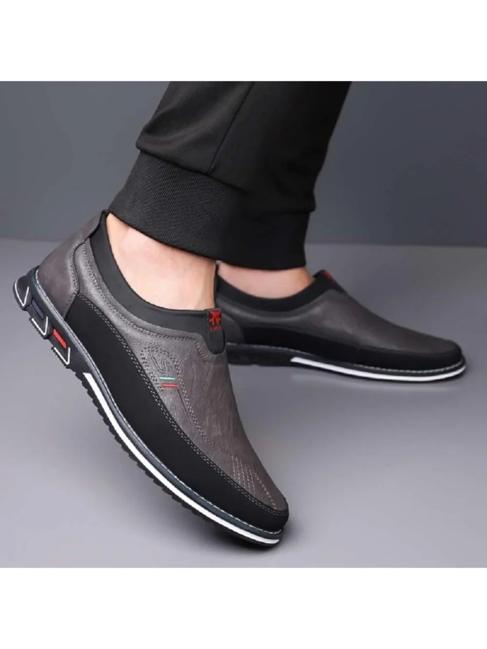 Men's Dark Grey Textured Pebbled Leather Pointed Toe Comfort Driving Loafer Shoe